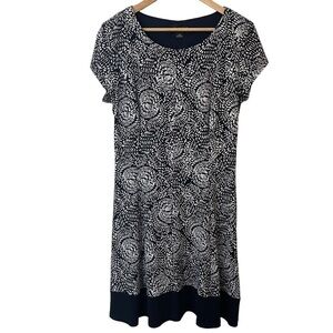 Connected Apparel Floral Sundress Sz 12 Navy Blue White Flowers Stretchy Dress